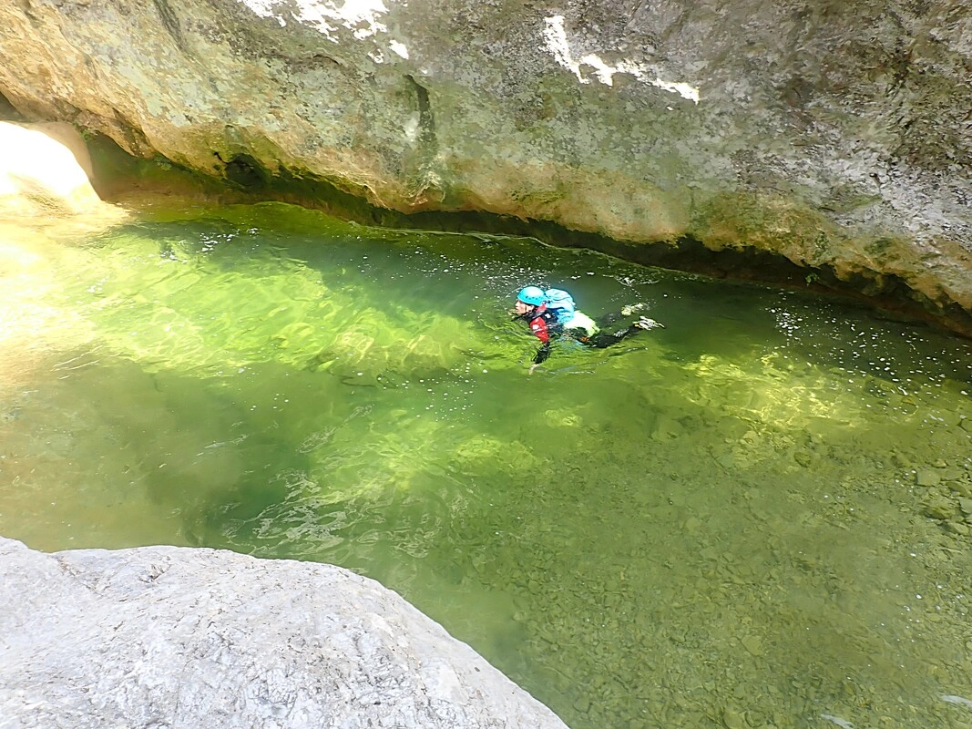 nage canyoning ermitage gorges de galamus