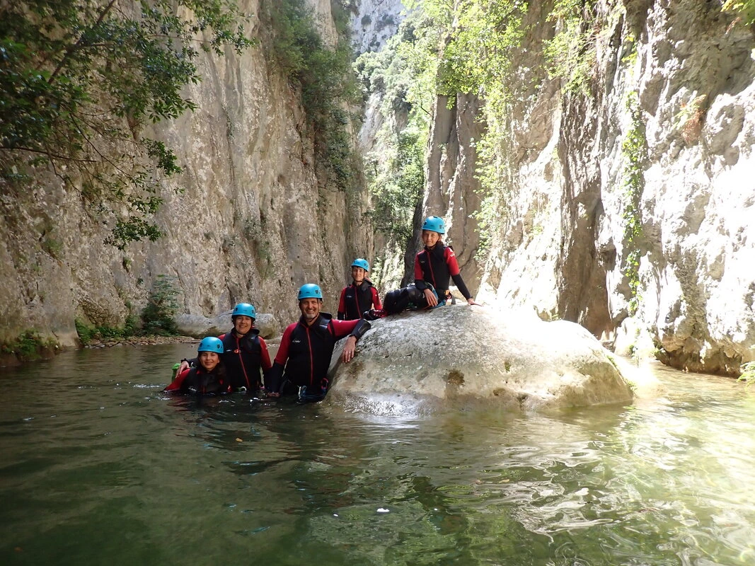 canyoning randonnee aquatique gorges de galamus saint paul fenouillet pyrenees orientales 66