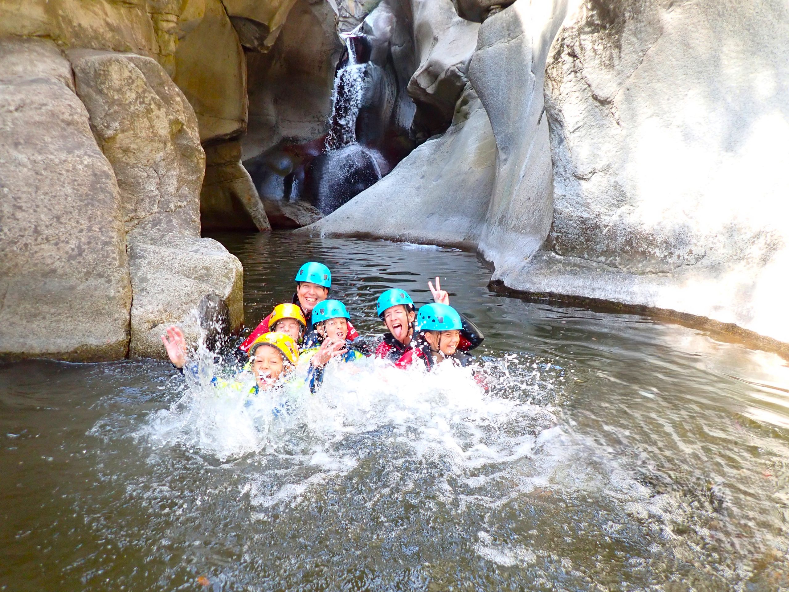 canyoning initiation famille molitg les bains pyrénées orientales 66 Perpignan Argelès sur Mer Font Romeu Barcarès